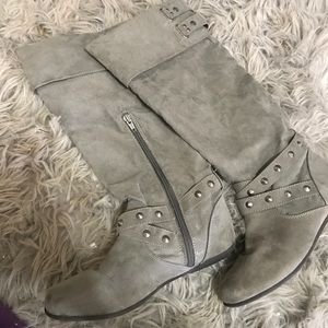 Rampage boots
